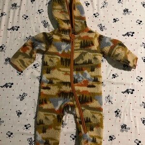 Old Navy Earthy Tones Kids Onesie